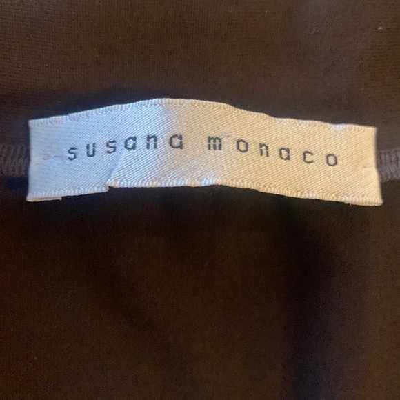 Susan Monaco expresso colored long sleeve top. - Picture 2 of 2